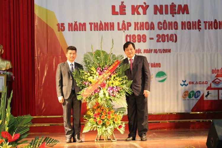 Tất Thành tài trợ vàng cho lễ kỷ niệm 15 năm thành lập khoa CNTT - Đại học Công nghiệp Hà Nội 1